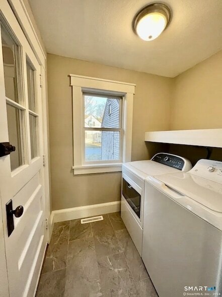 Photo - 29 E Main St