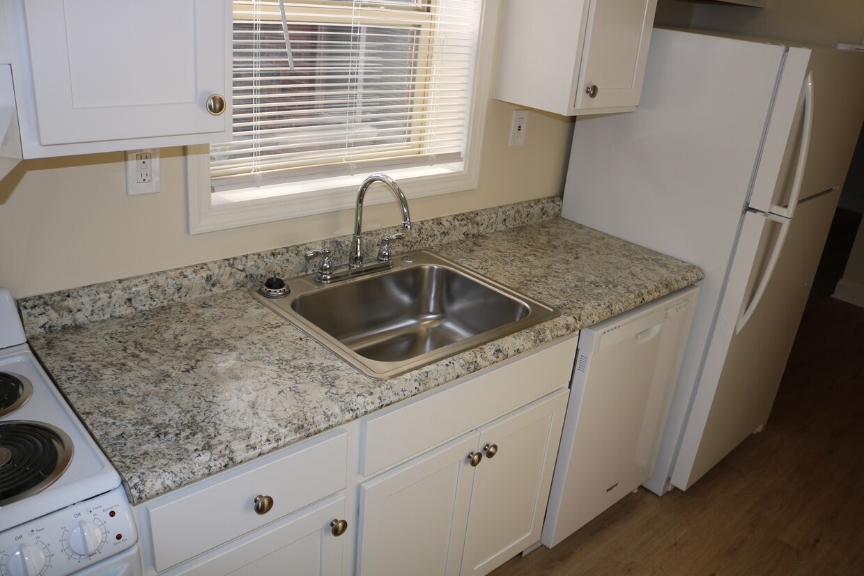 Floor Plan - Bryant B11