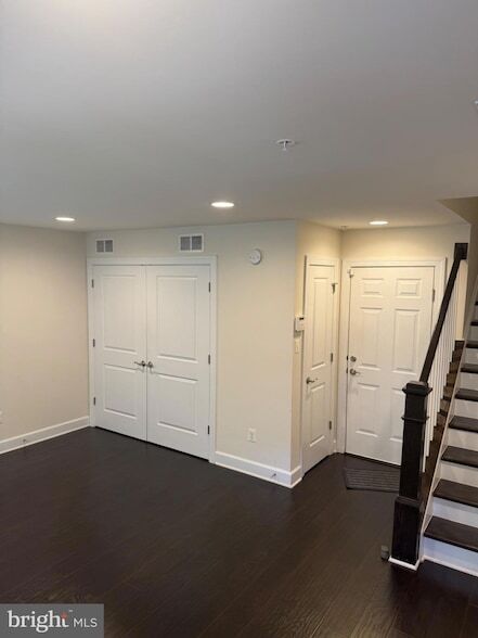 Photo - 4610 Woodberry St