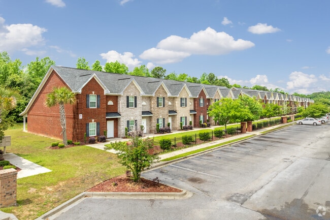 Waxwing Building View. - Waxwing Townhomes