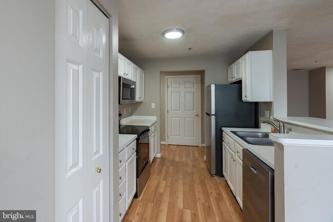 Photo - 689 Winding Stream Way Unit 101