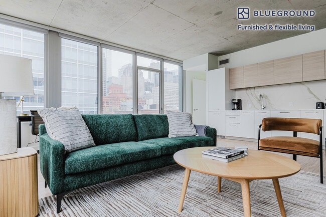 Photo - 165 N Desplaines St Unit FL10-ID1140