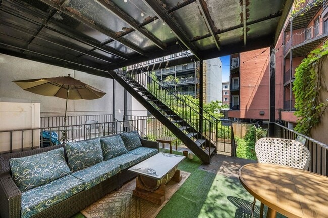 Photo - 107 Harrison St Unit 2