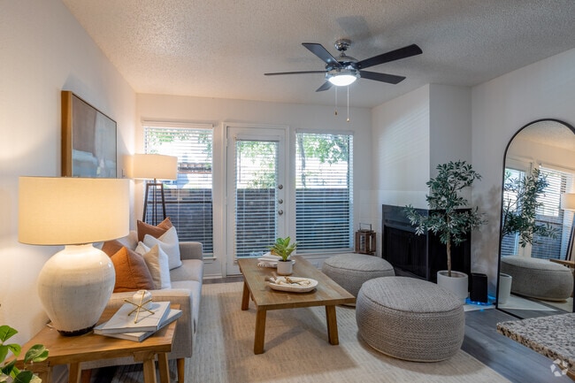 A - 1BR, 1BT - 513SF - Living Area - Henry Heights