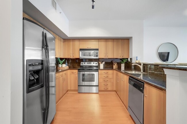 Photo - 255 NE 3rd Ave Unit 2316