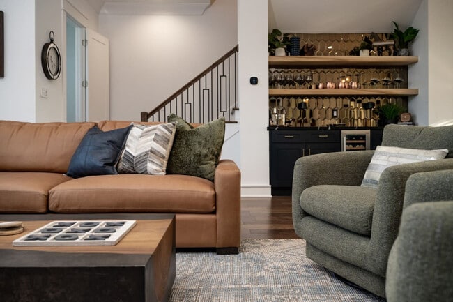 Photo - 218 Tarrow St Unit ID1071608P