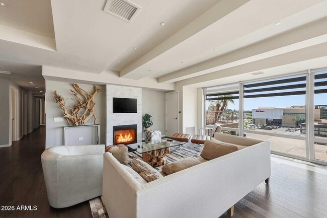 Building Photo - 7157 E Rancho Vista Dr Unit 6003