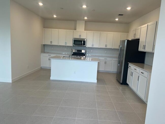 Photo - 1215 Tangled Orchard Tr