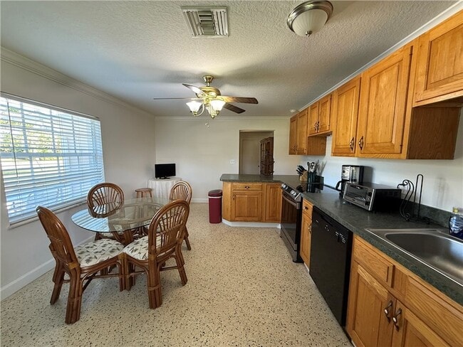 Photo - 2015 15th Ln