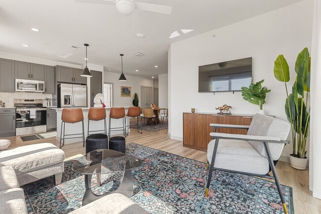 Photo - 1301 Leah Ave Unit SI FL1-ID1499095P