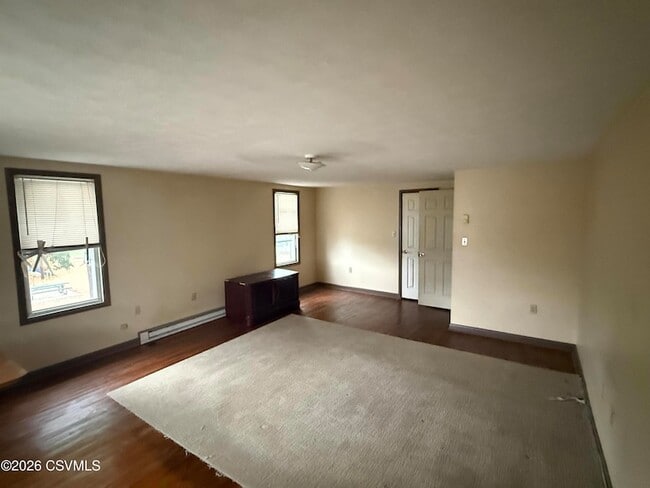 Building Photo - 540 Monroe St