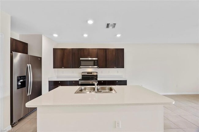 Photo - 15484 Wildflower Cir