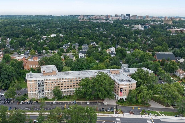 Photo - The Whitmore