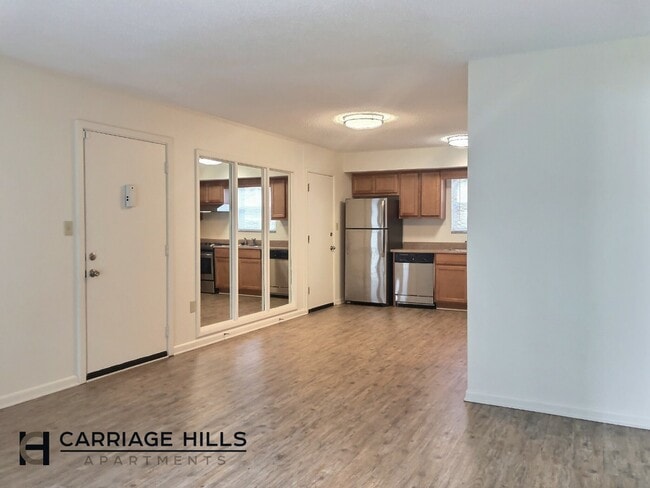 Photo - Carriage Hills Apartments