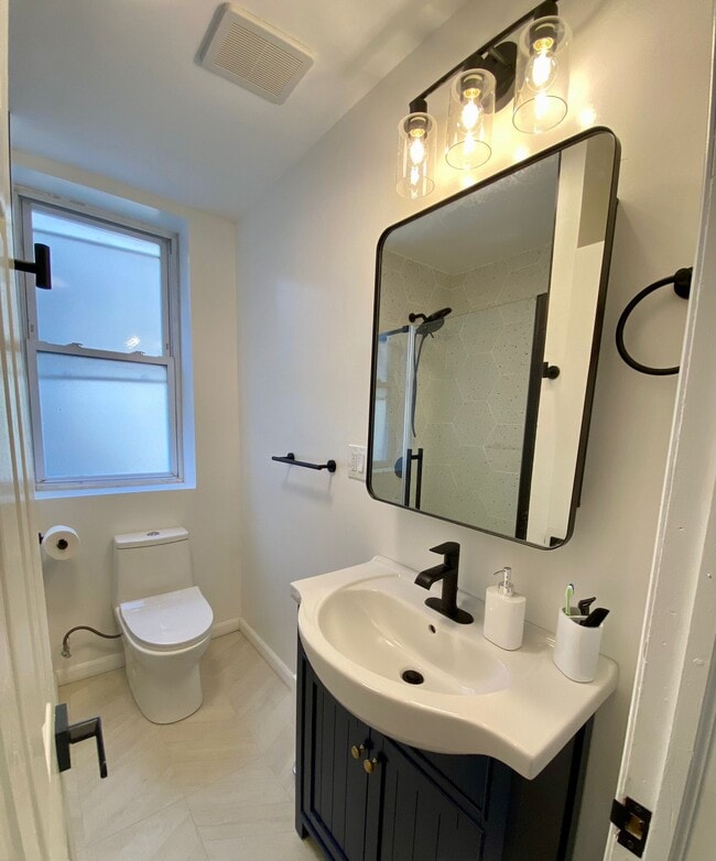 Photo - 388 Communipaw Ave