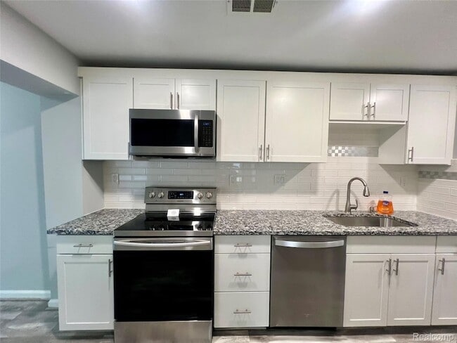 Photo - 48677 Sugarbush Rd Unit 2