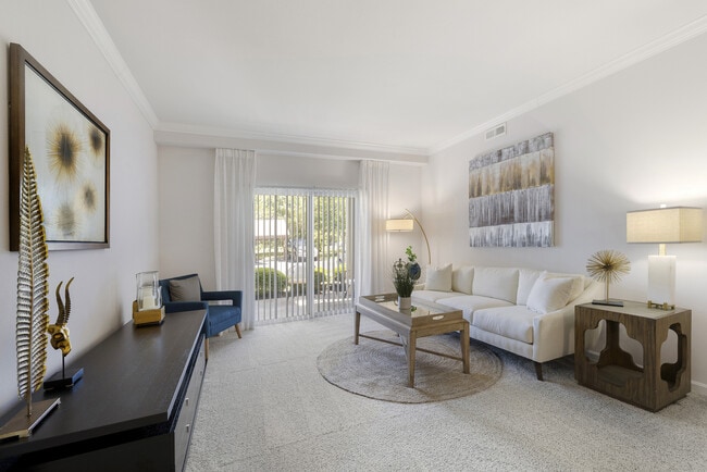 Photo - Eastland Trails Apartments