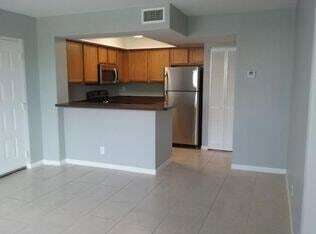 Photo - 706 Executive Center Dr Unit 12