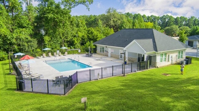 Photo - Richmond Place Luxury Apartments