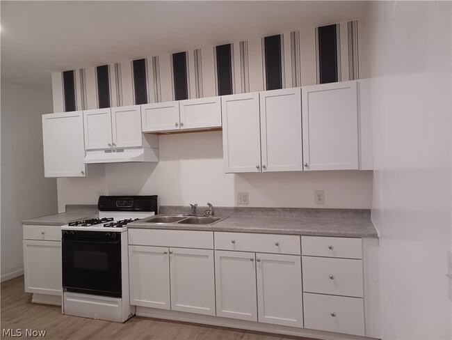 Photo - 2450 Vestal Rd
