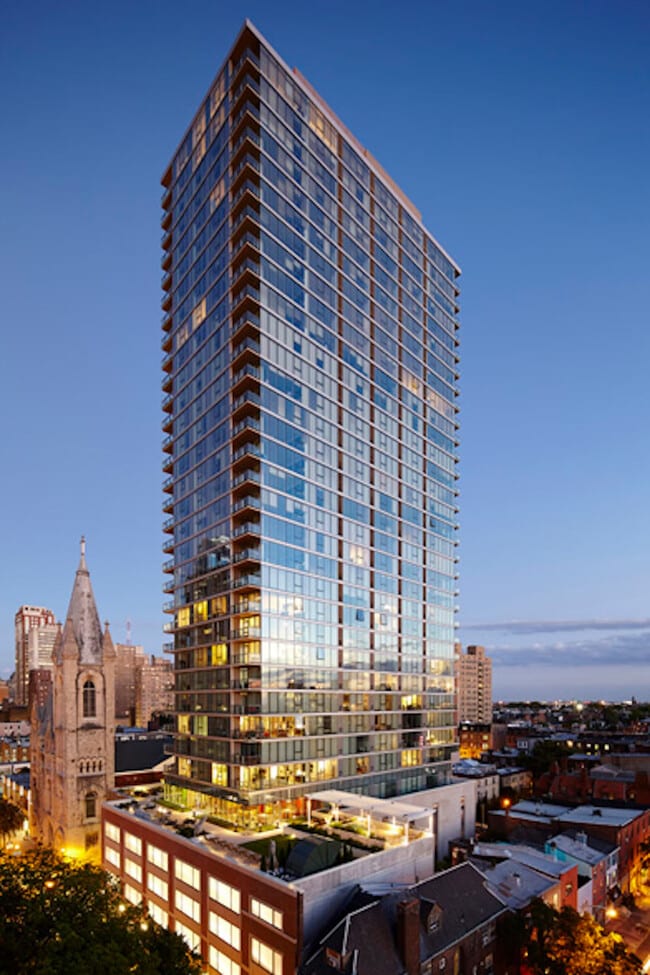 Building Photo - 2116 Chestnut