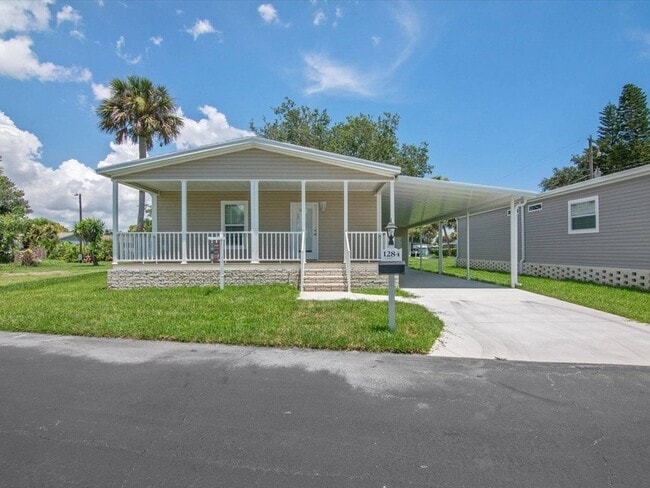 Photo - 1284 Plymouth Pl