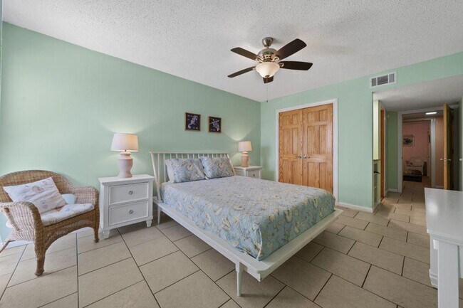 Photo - 1007 W Beach Blvd Unit SI ID1268166P