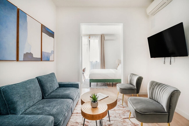 Photo - 319 E 14th St Unit ID1062735P