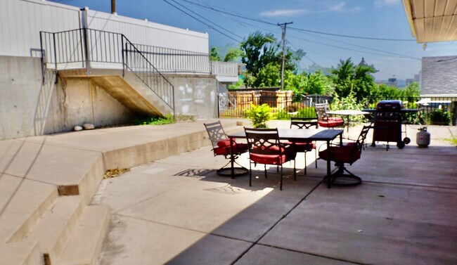 Photo - 665 Columbus St E Unit SI FL1-ID1523706P