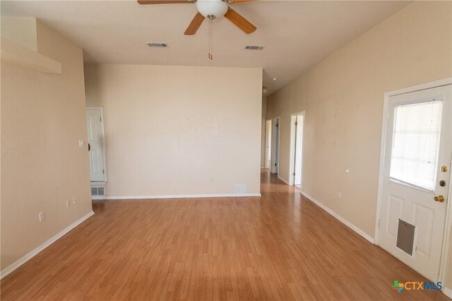 Photo - 1506 Creek St