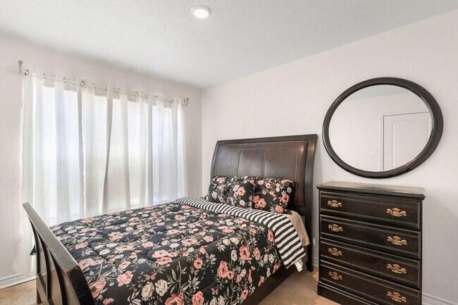 Photo - 1316 Concord Dr Unit SI FL1-ID1630307P