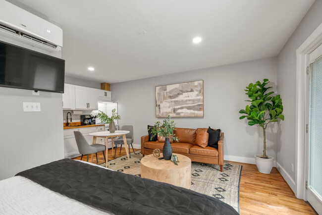 Building Photo - 4950 Polk St Unit SI ID1531097P