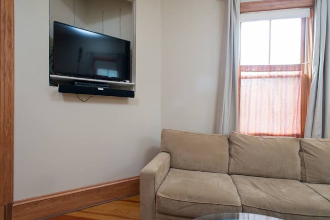 Photo - 230 Boston St Unit SI ID1355168P