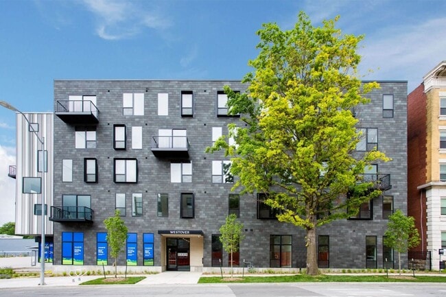 Building Exterior - Westover at The Crosswalks