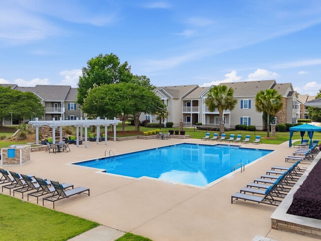 Building Photo - Hawthorne Meadowview