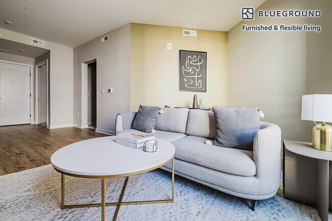 Photo - 624 N Glebe Rd Unit FL4-ID964