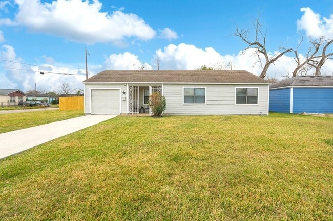 Photo - 4901 Richfield Ln