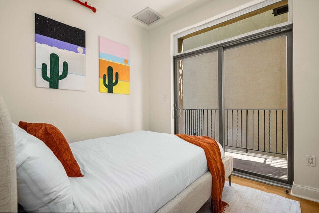 Photo - 140 Broadway Unit ID1298277P