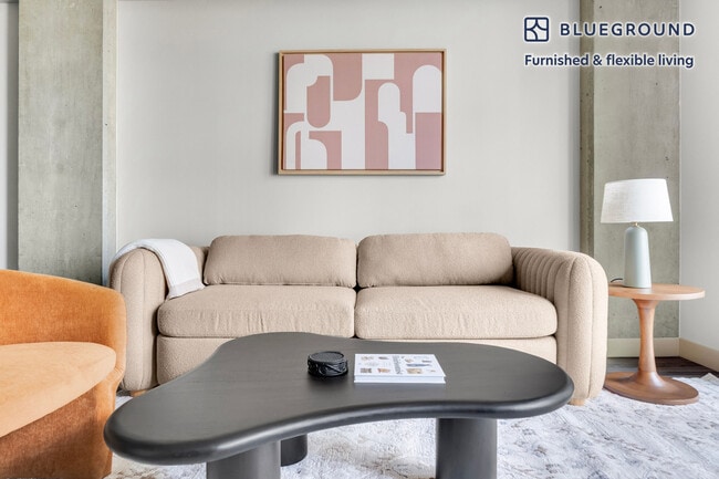 Photo - 2121 6th Ave Unit FL4-ID908