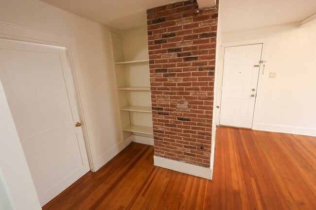 Photo - 498 Whipple St Unit 3S