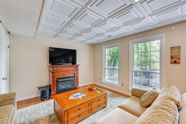 Photo - 4984 Webster Rd Unit SI ID1385876P