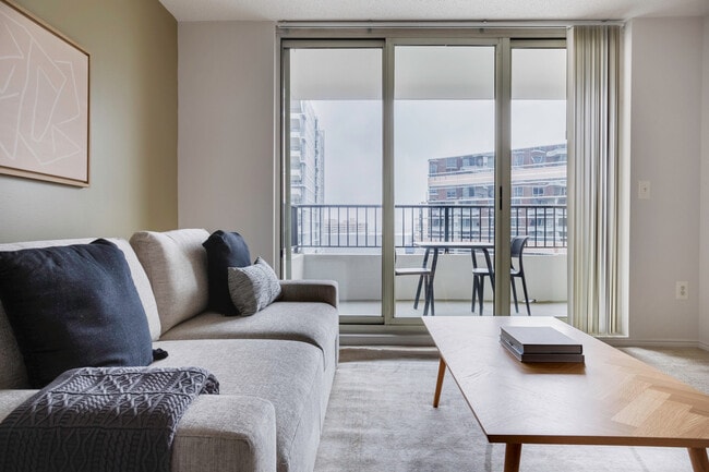 Photo - 850 N Randolph St Unit FL18-ID8579A