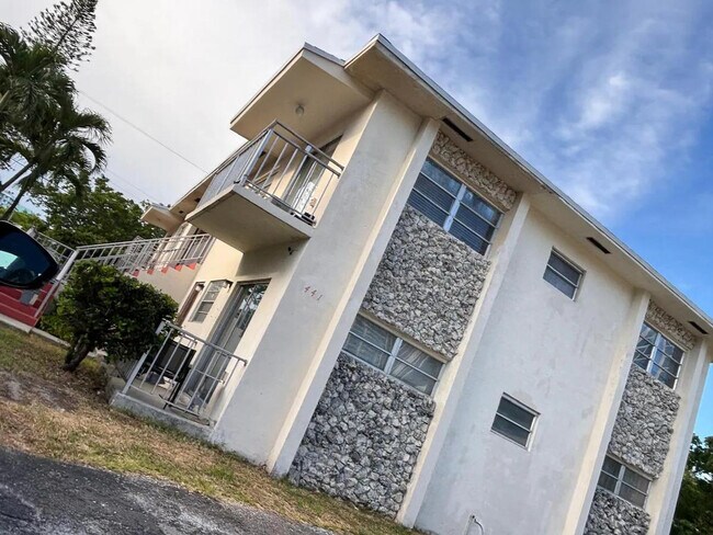 Photo - 441 NE 5th Ct Unit ID1281849P