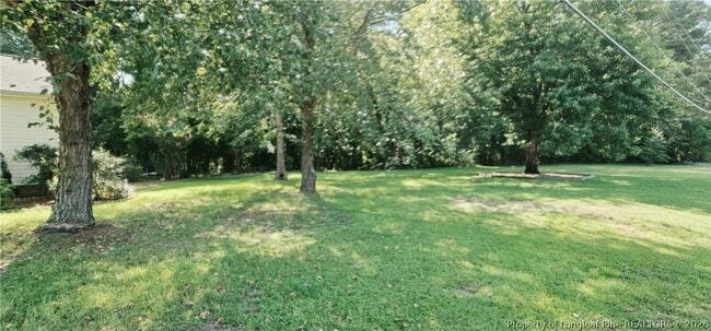 Photo - 557 N Parker Church Rd