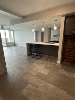 Building Photo - Century House