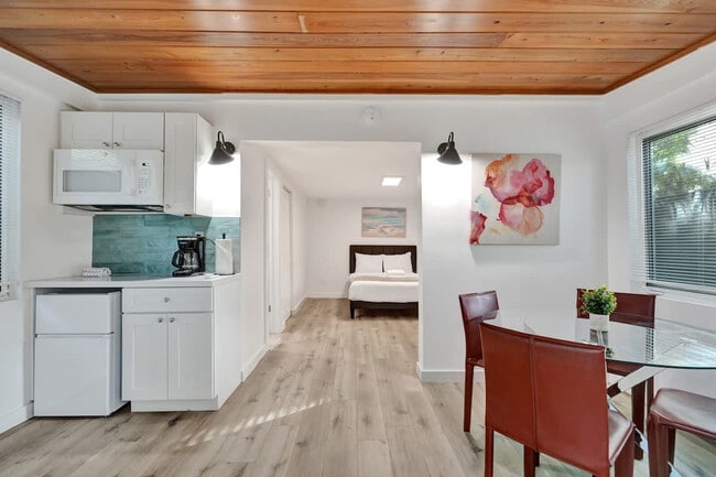 Photo - 1115 SW 4th St Unit SI ID1503931P