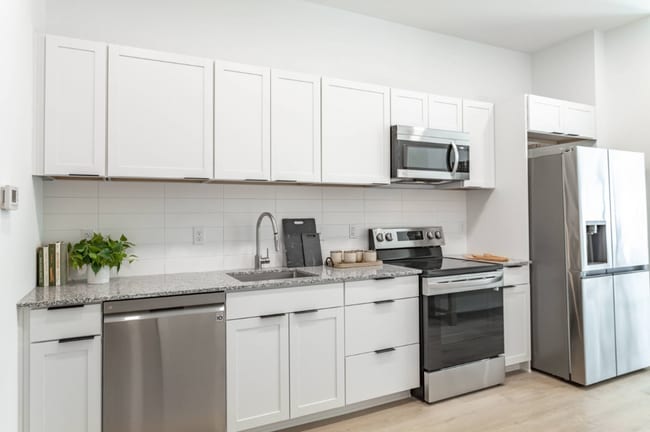 Photo - Luna Apartments