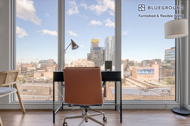 Photo - 165 N Desplaines St Unit FL12-ID748