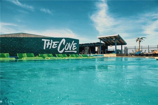 Photo - 128 Kimber Ln