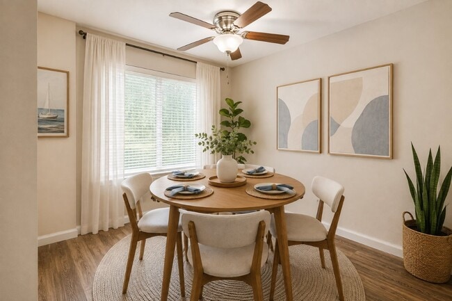 Photo - Quail Hollow Apartment Homes